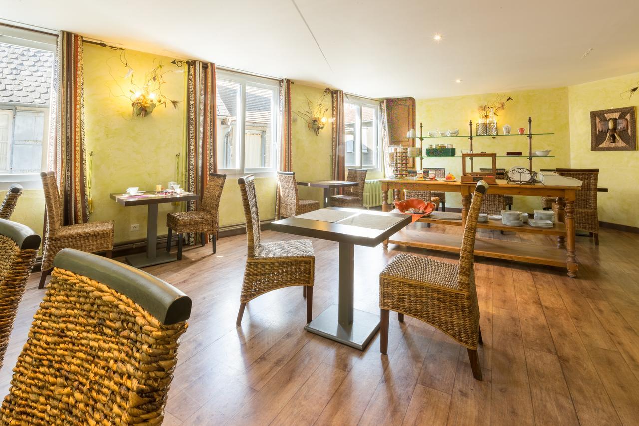 Contact Hotel Le Relais De Vellinus Больє-сюр-Дордонь Екстер'єр фото