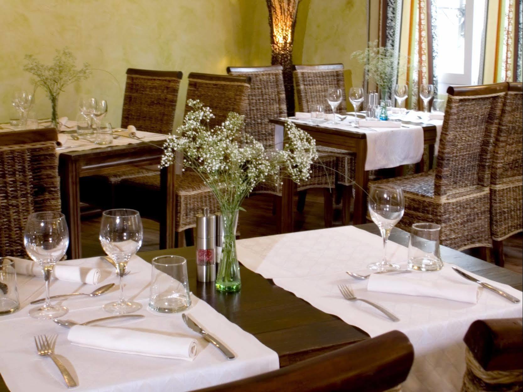 Contact Hotel Le Relais De Vellinus Больє-сюр-Дордонь Екстер'єр фото